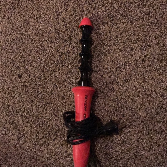 Revlon curler - Picture 1 of 1